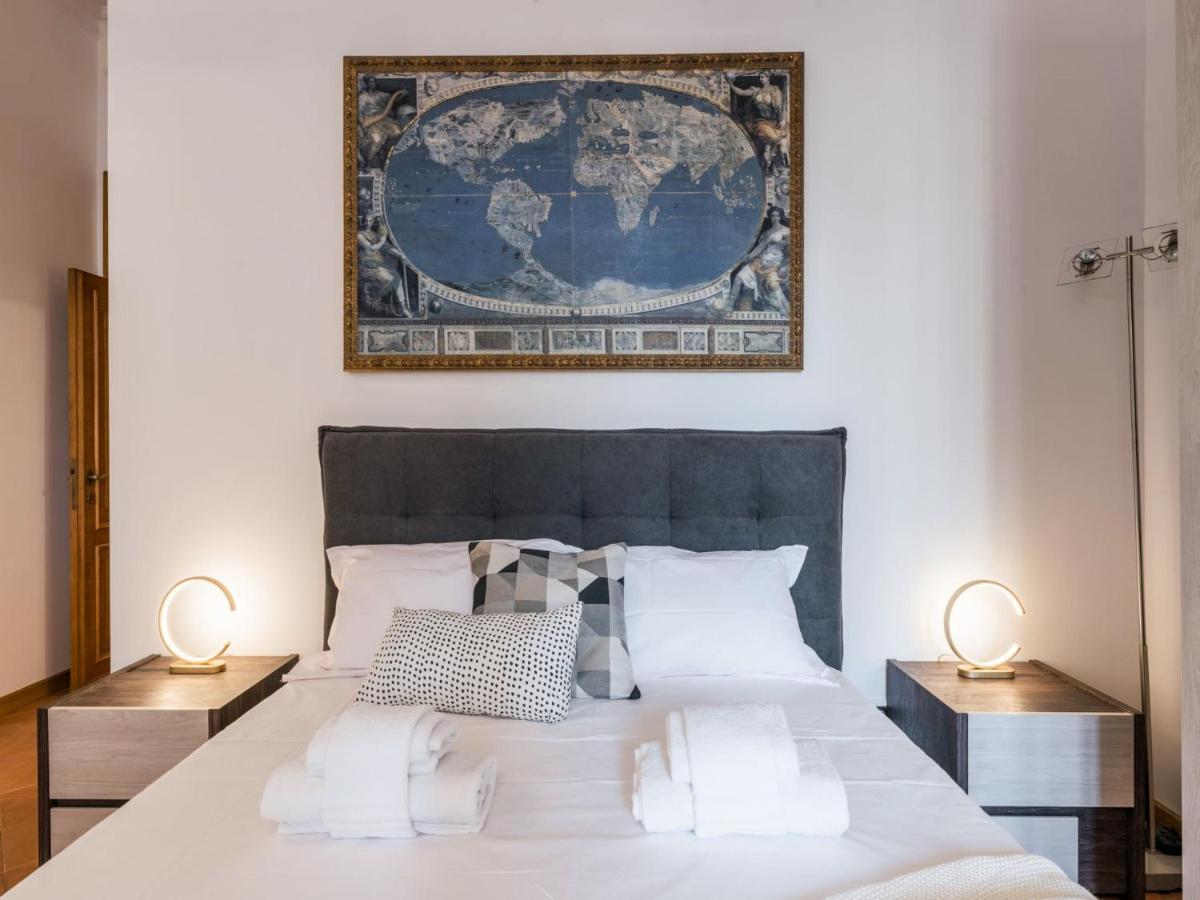 The Rent - Three-bedroom Near The Quirinale Appartamento